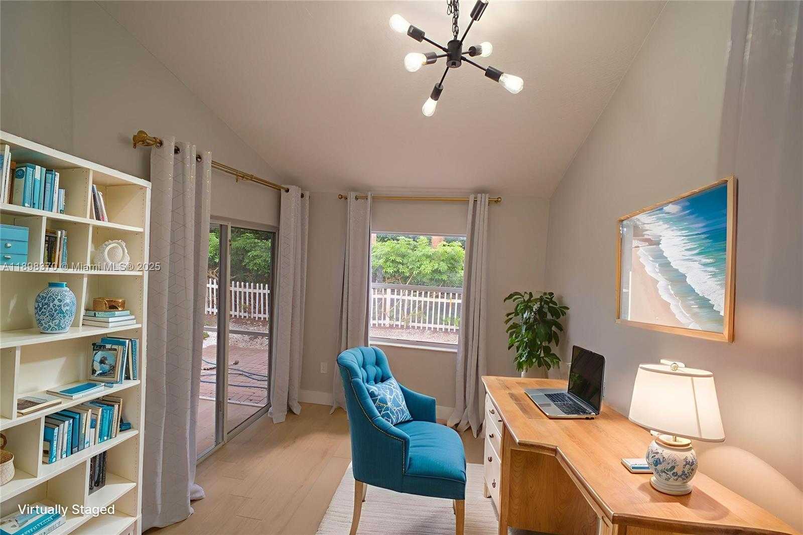 Small Image of 13026 HAMPTON LAKES CIR, Boynton Beach Number 19