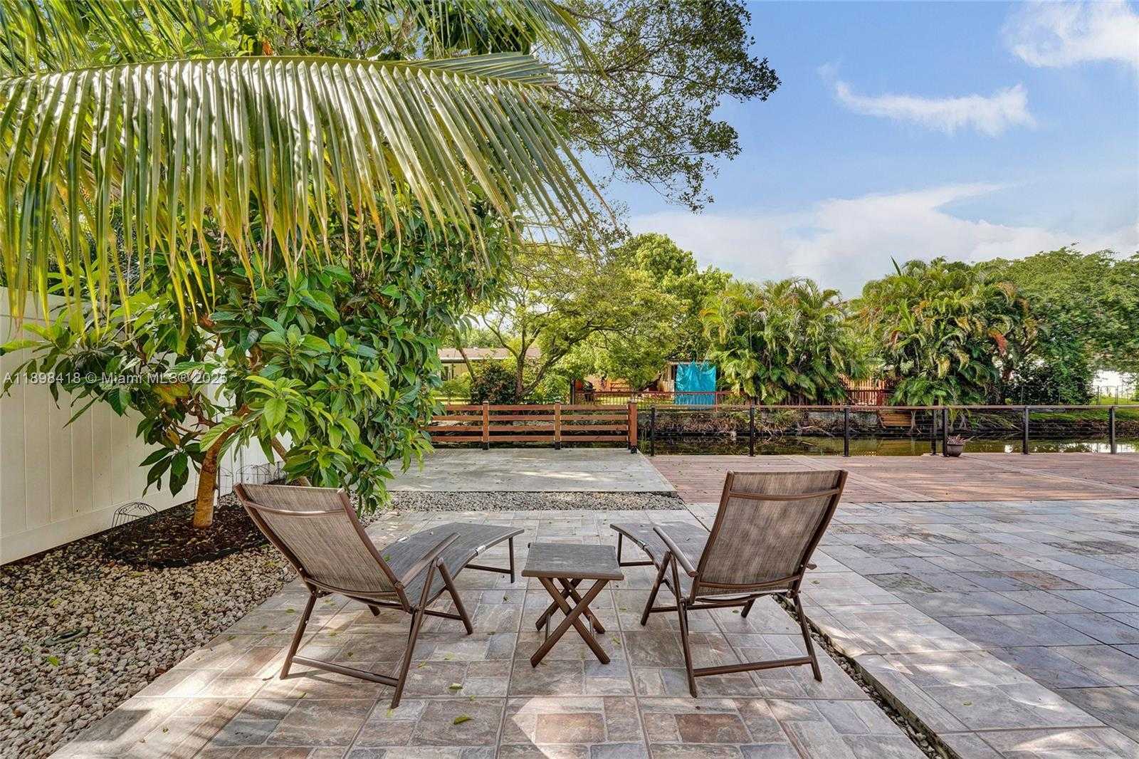 Small Image of 9440 SOUTH WEST 49TH PL, Cooper City Number 71
