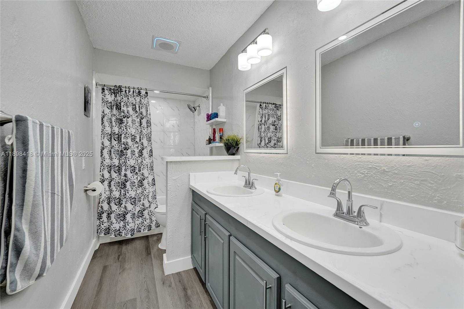 Small Image of 9440 SOUTH WEST 49TH PL, Cooper City Number 80