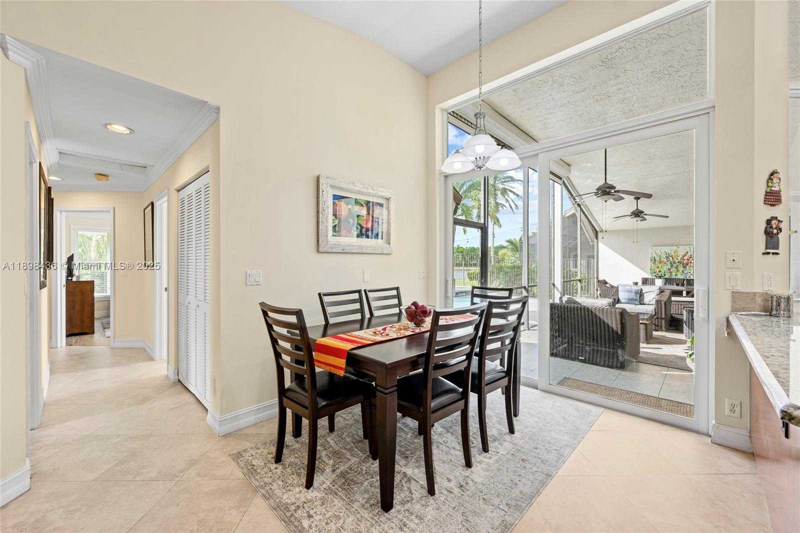 Small Image of 985 SPOONBILL CIR, Weston Number 20