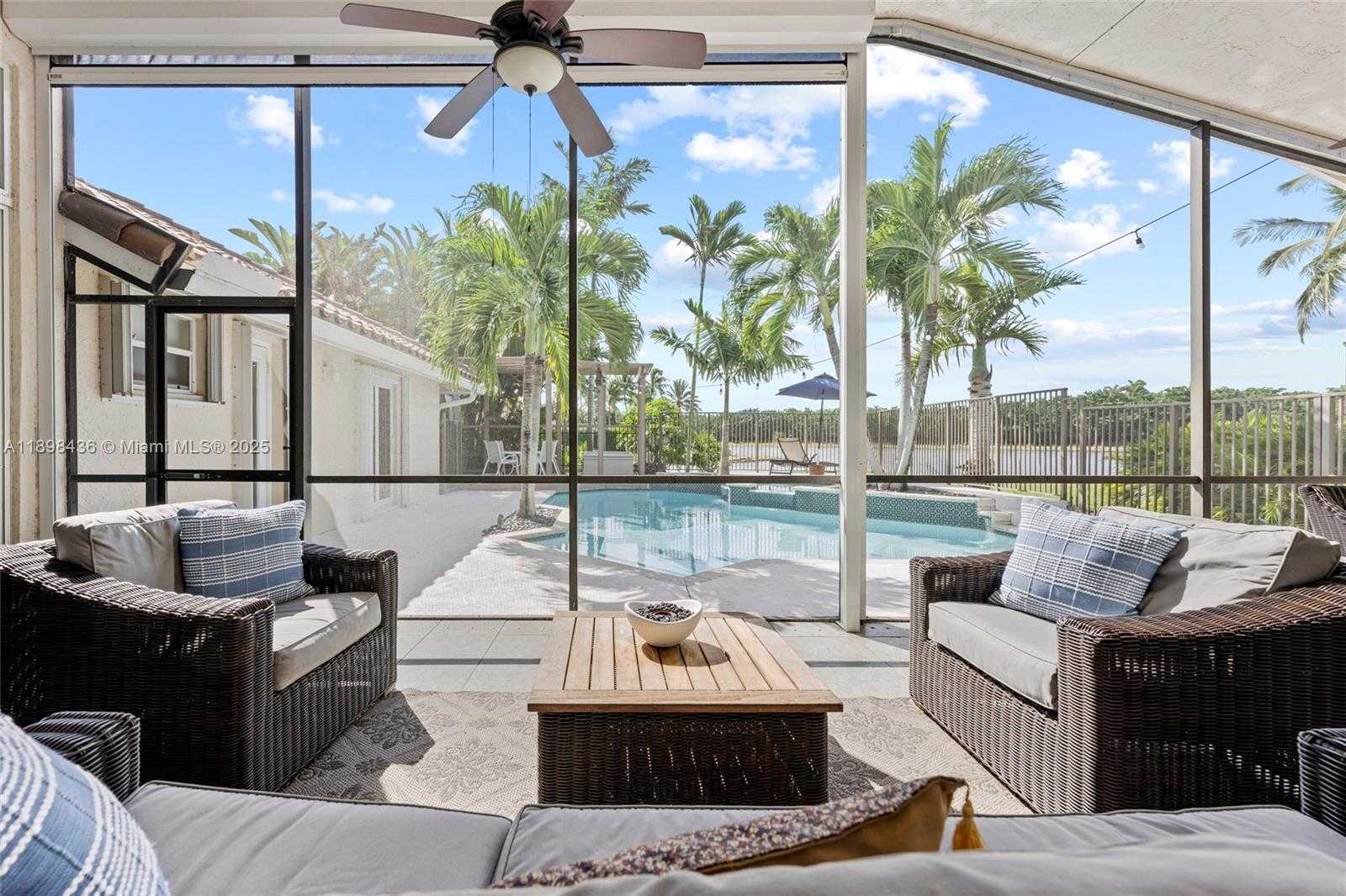Small Image of 985 SPOONBILL CIR, Weston Number 28