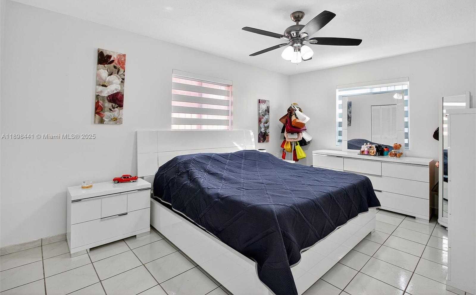 Small Image of 7645 WEST 34 LN, Hialeah Number 16