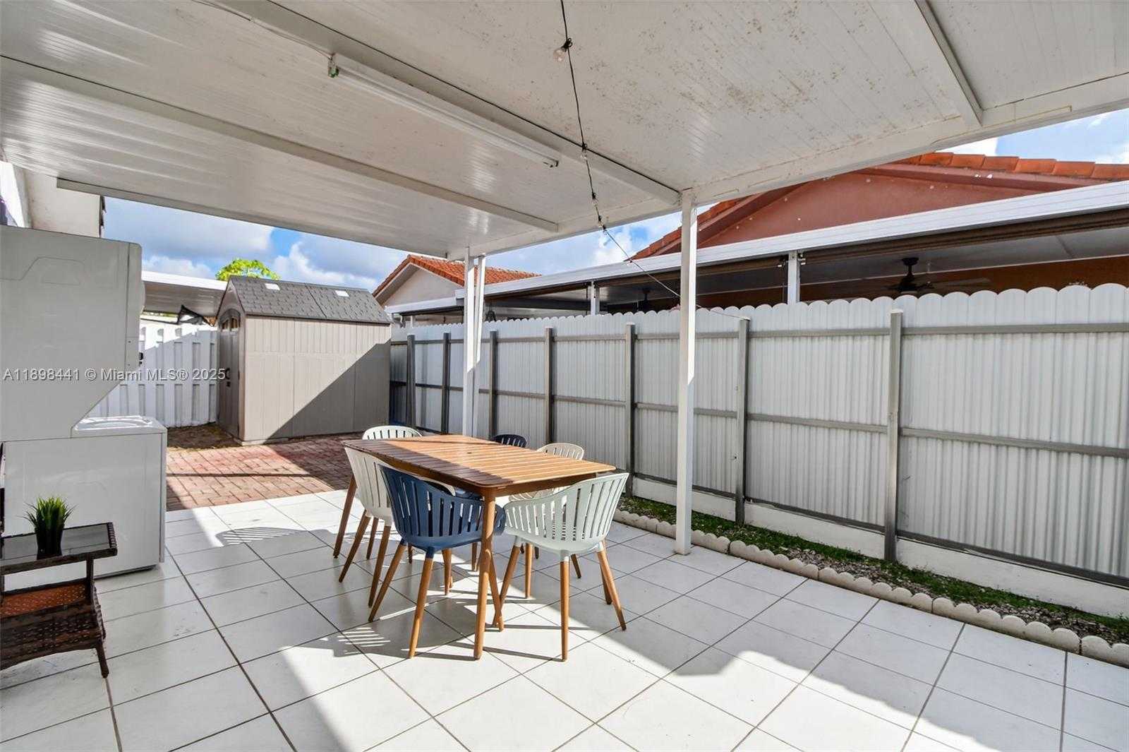 Small Image of 7645 WEST 34 LN, Hialeah Number 19