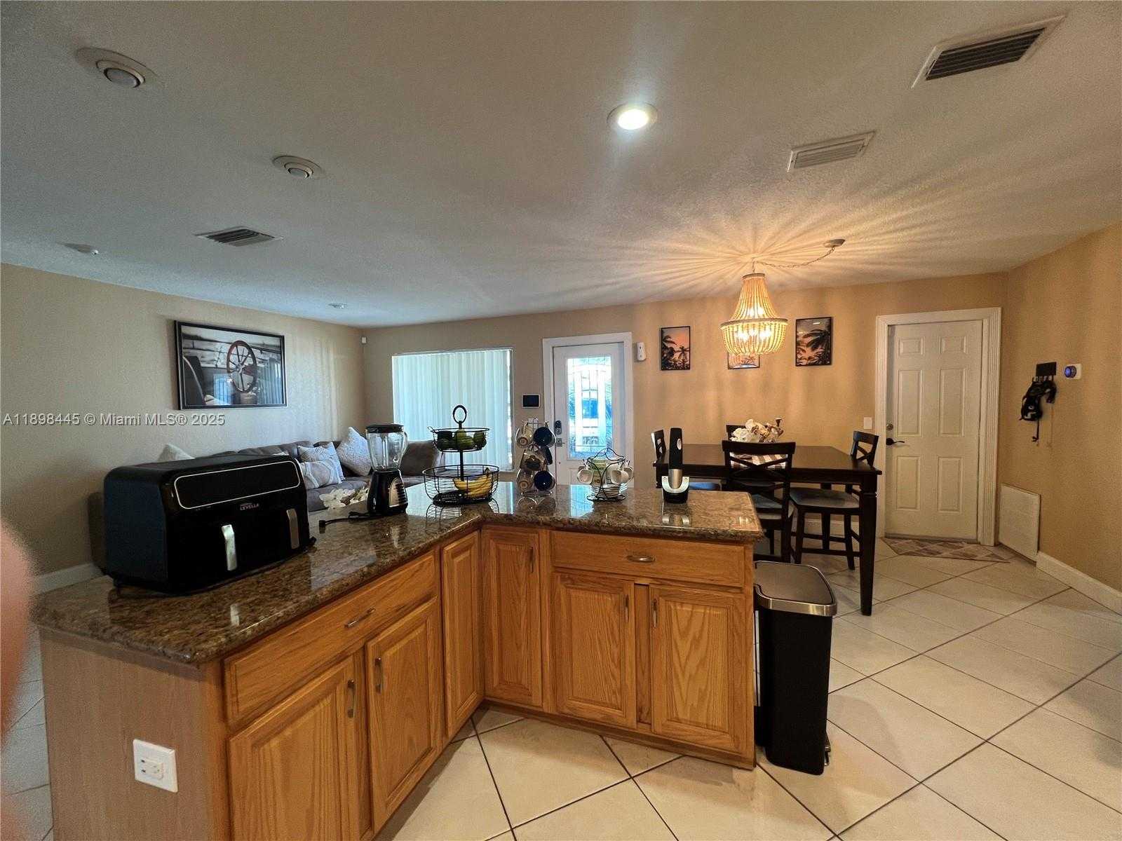 Small Image of 11370 NORTH WEST 46TH PL, Sunrise Number 10