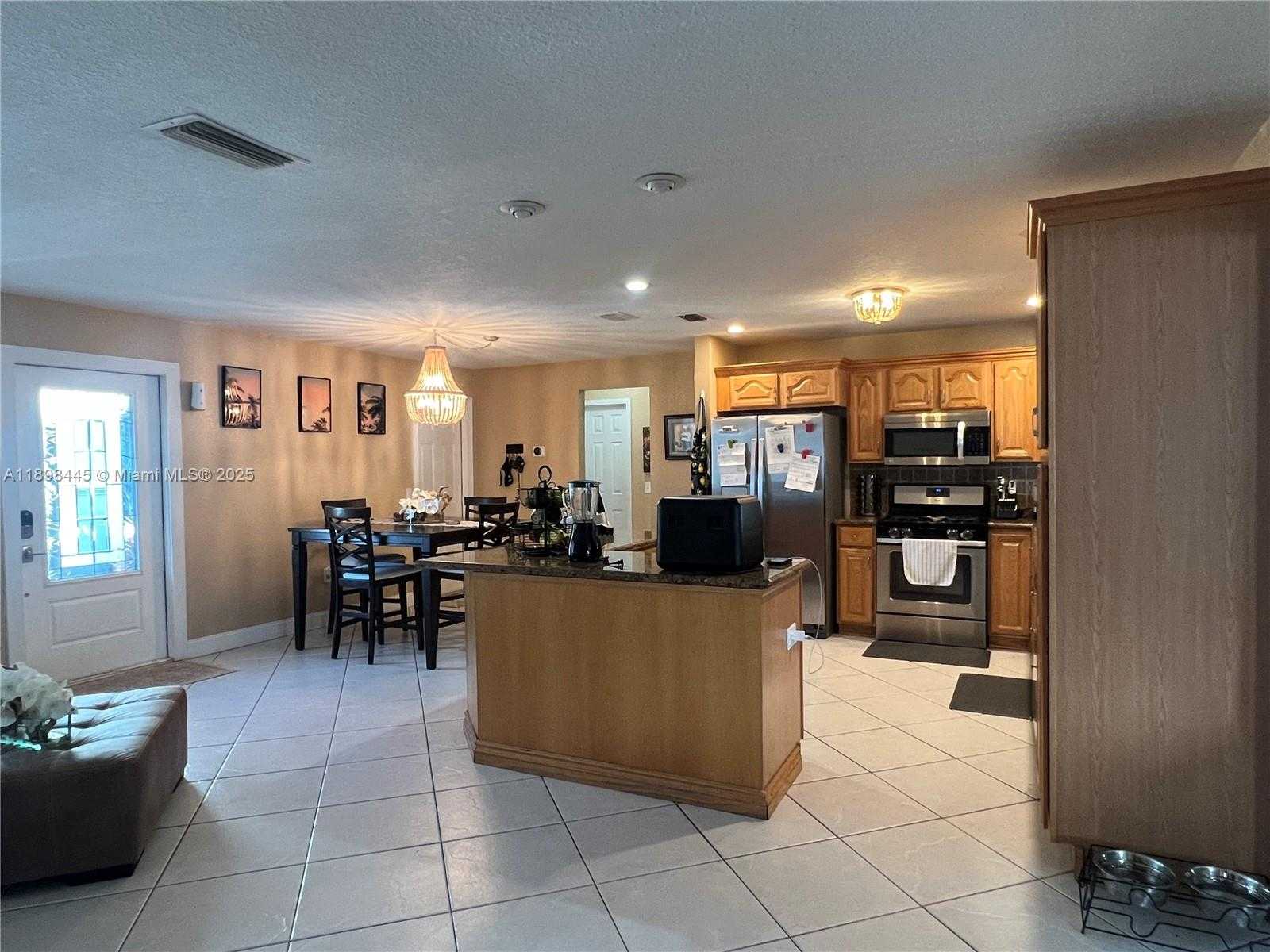 Small Image of 11370 NORTH WEST 46TH PL, Sunrise Number 12