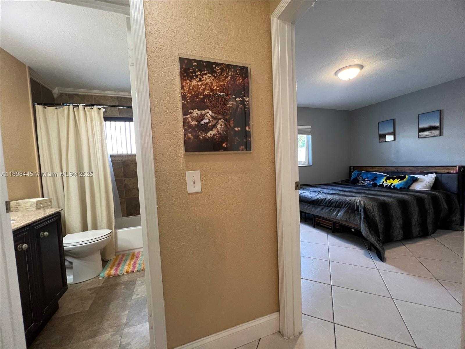 Small Image of 11370 NORTH WEST 46TH PL, Sunrise Number 27