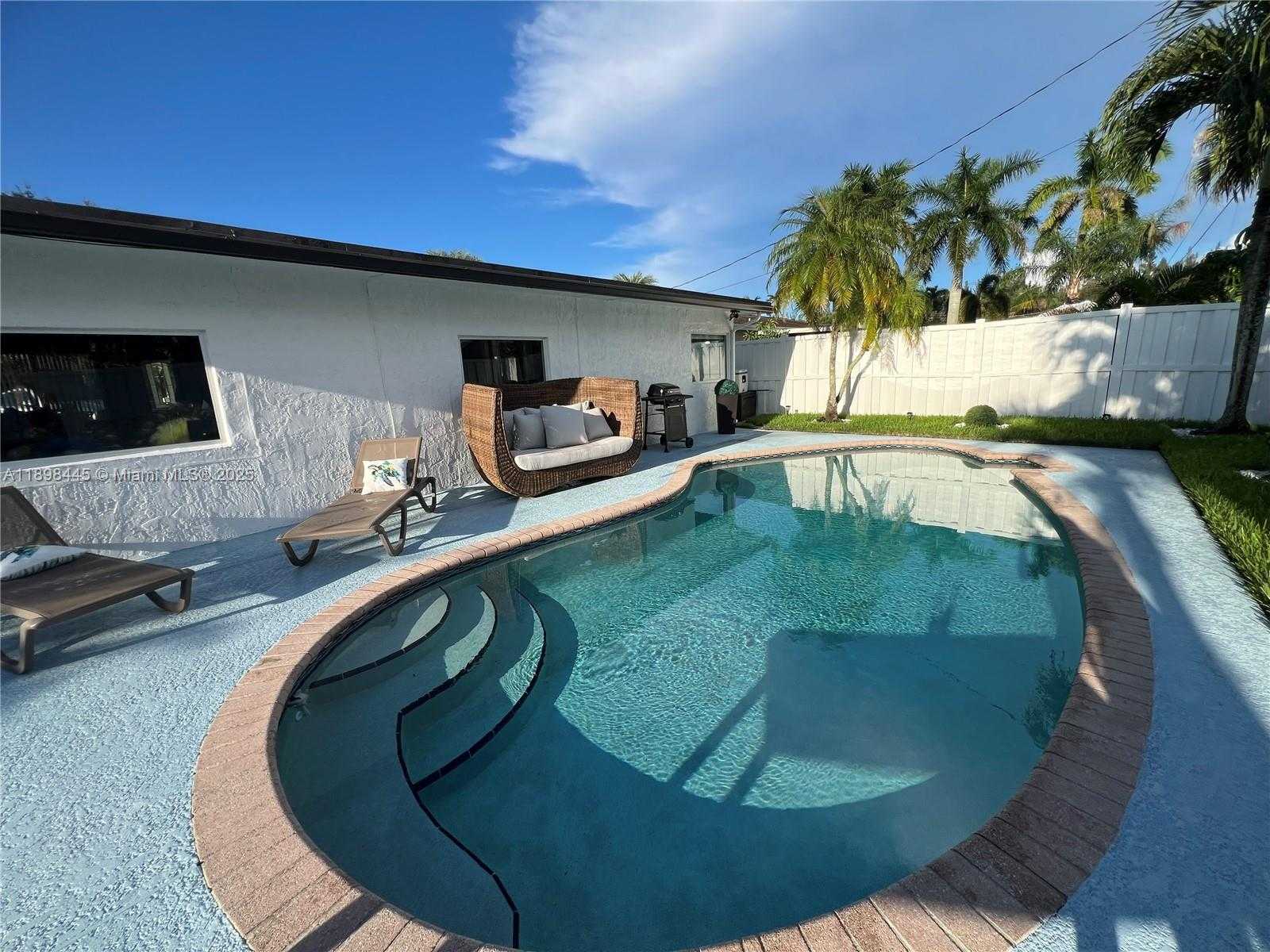 Small Image of 11370 NORTH WEST 46TH PL, Sunrise Number 32