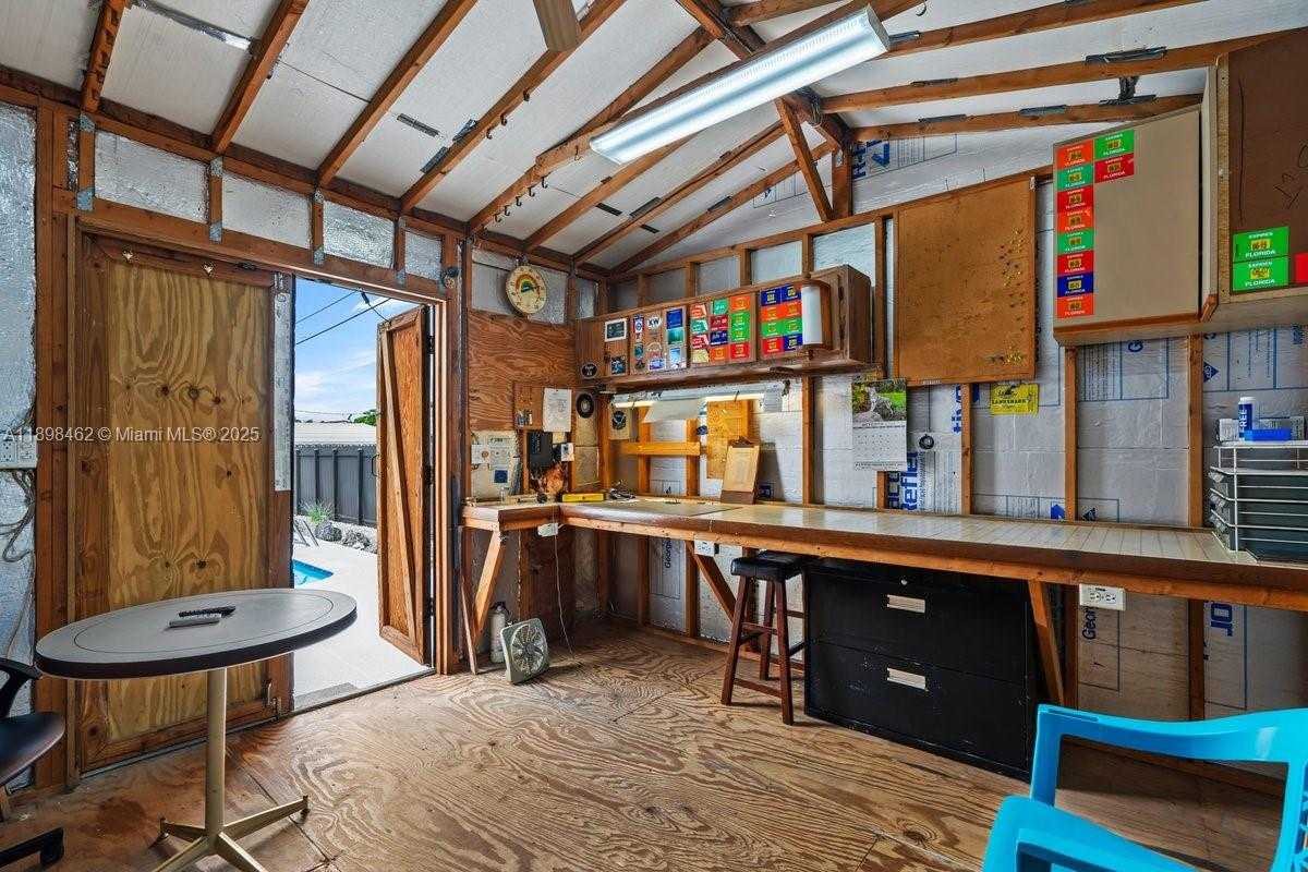 Small Image of 9817 SOUTH WEST 194TH ST, Cutler Bay Number 36