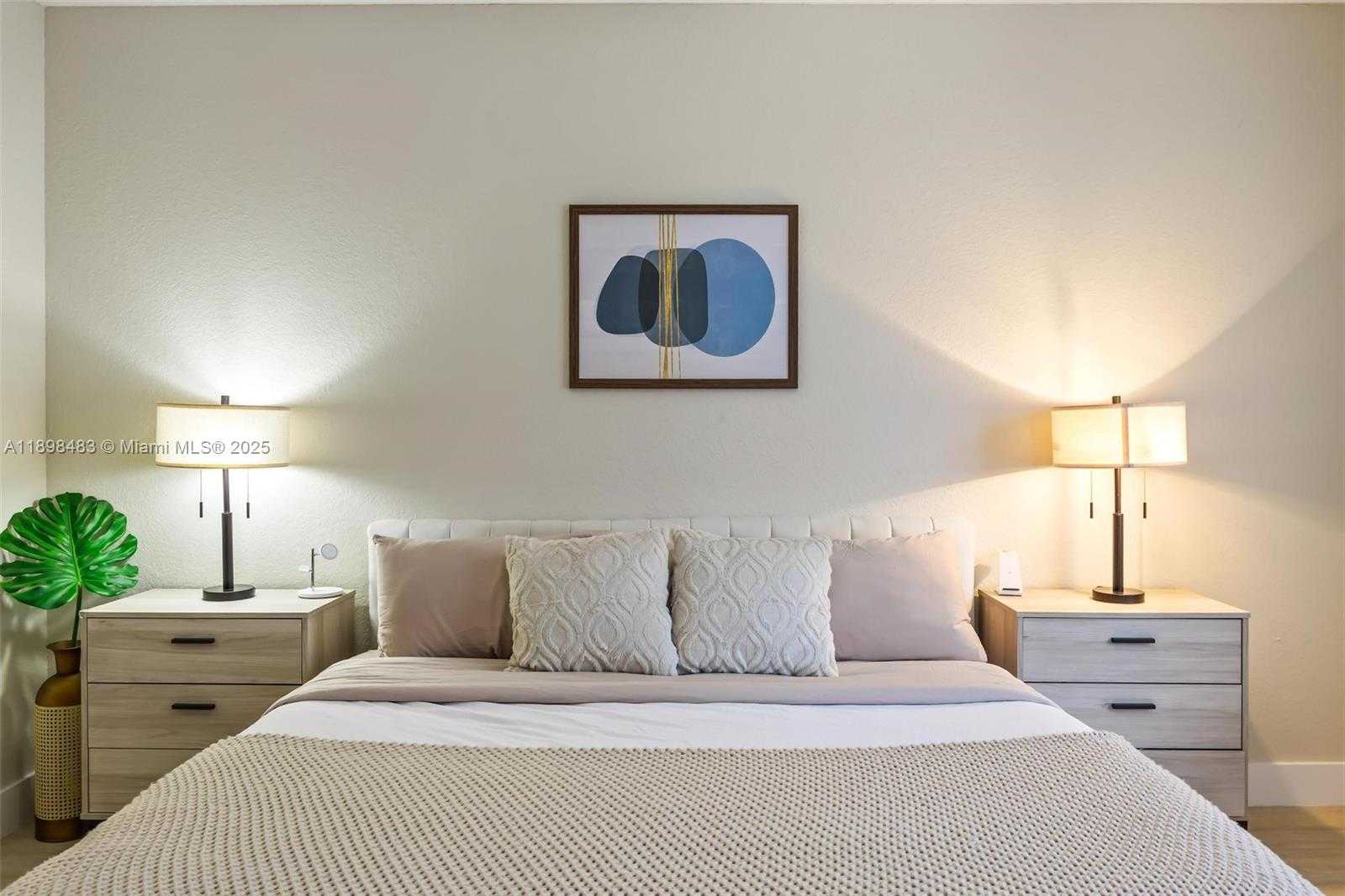 Small Image of 20459 NORTH WEST 14TH CT, Miami Gardens Number 23