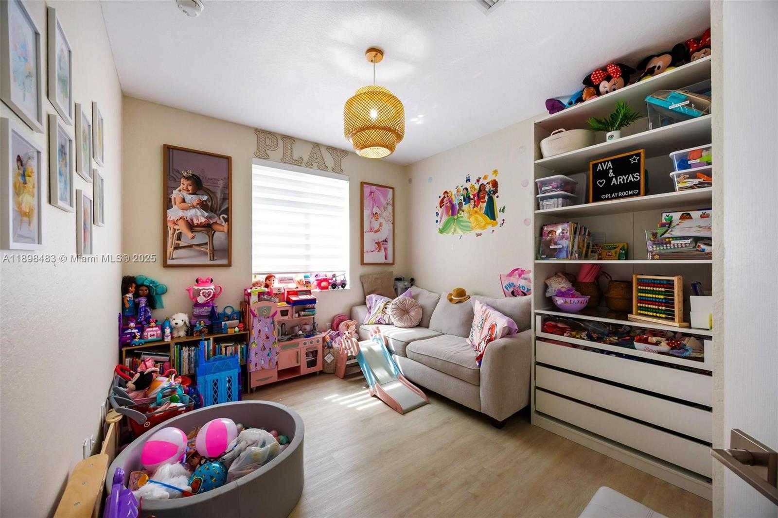 Small Image of 20459 NORTH WEST 14TH CT, Miami Gardens Number 31