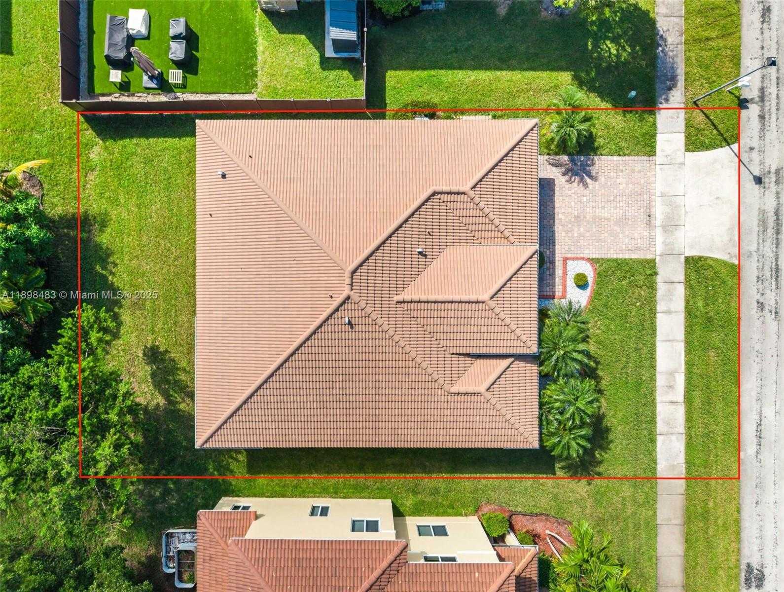 Small Image of 20459 NORTH WEST 14TH CT, Miami Gardens Number 34