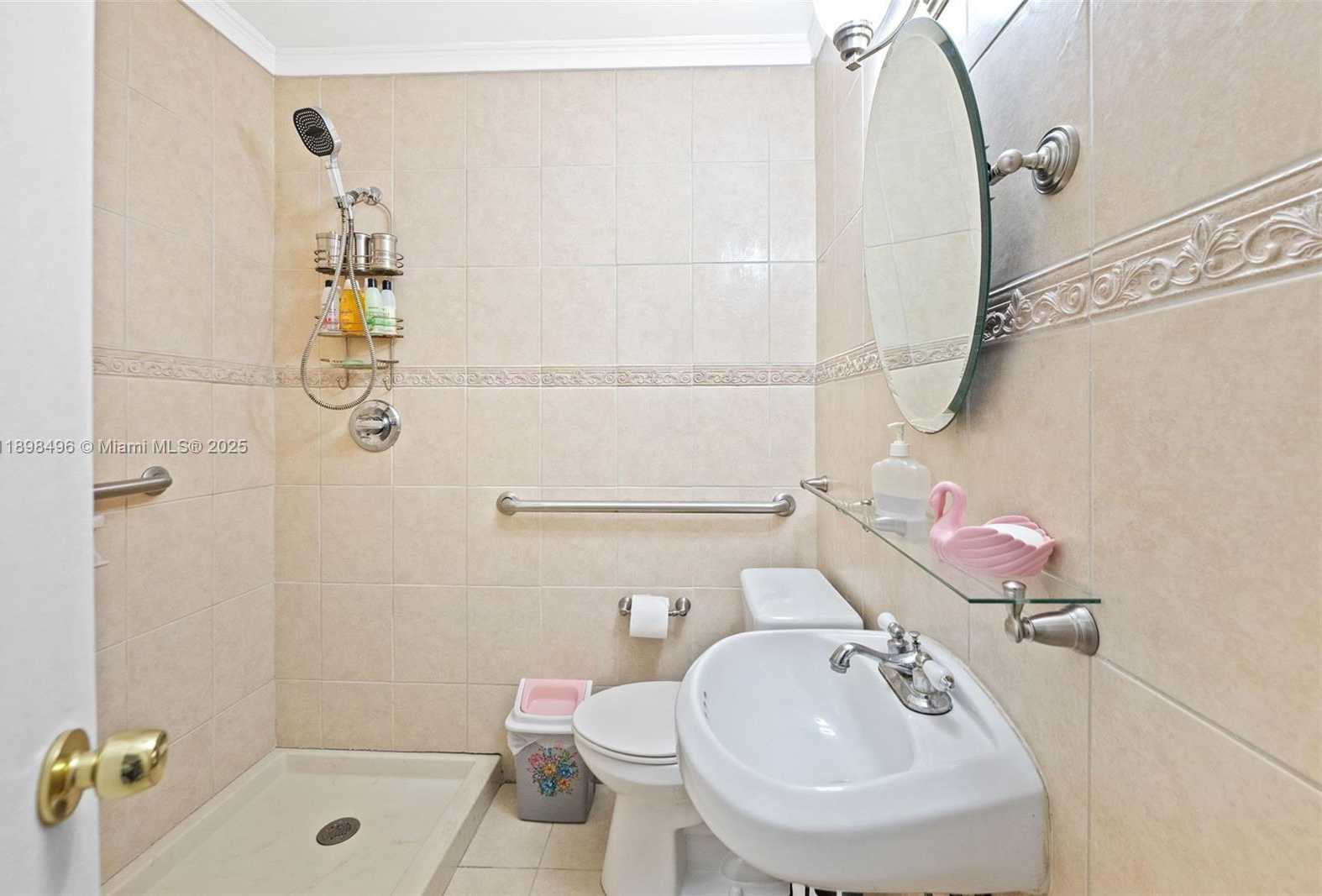 Small Image of 100 EAST 37TH ST, Hialeah Number 20