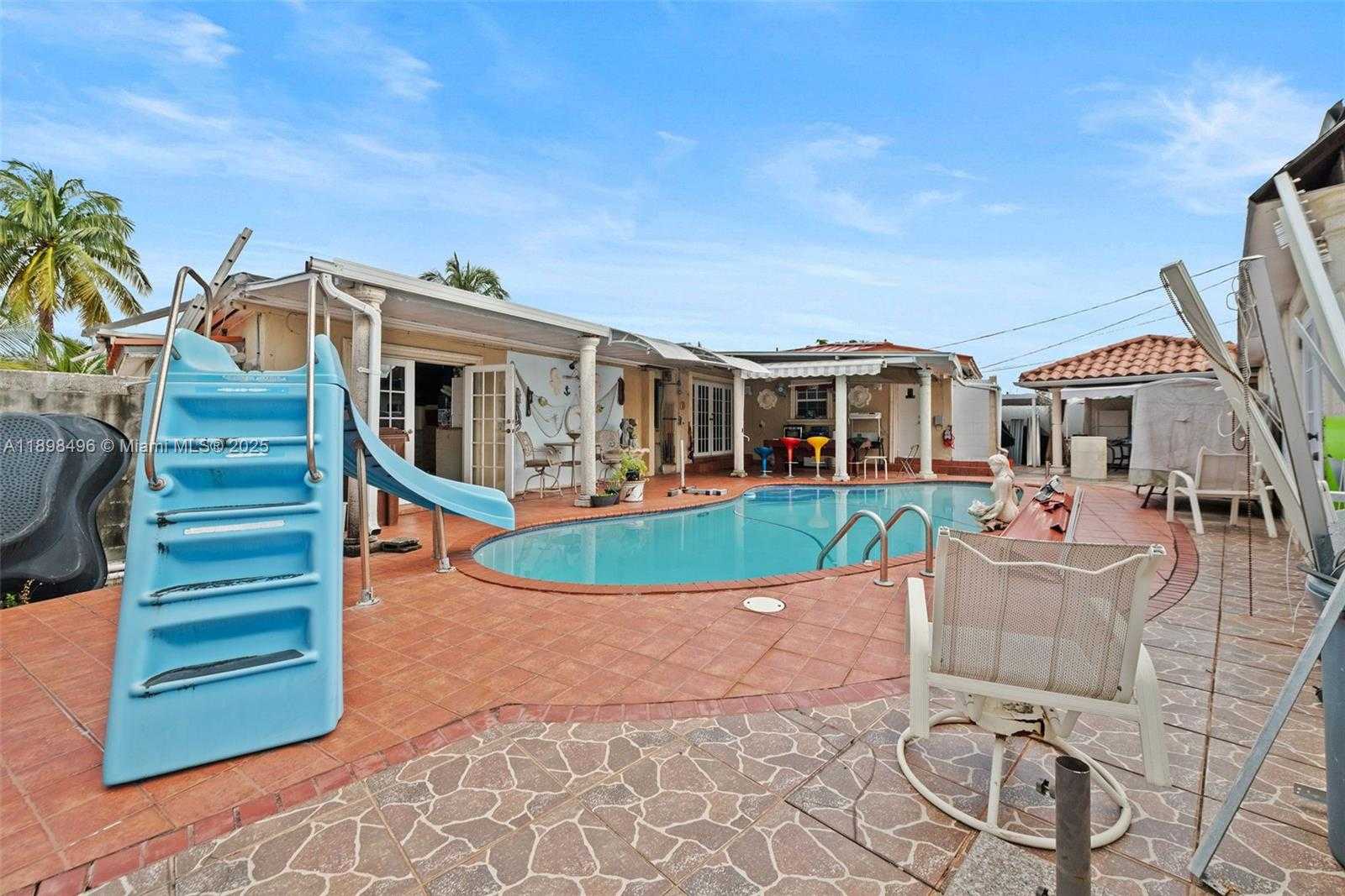 Small Image of 100 EAST 37TH ST, Hialeah Number 24