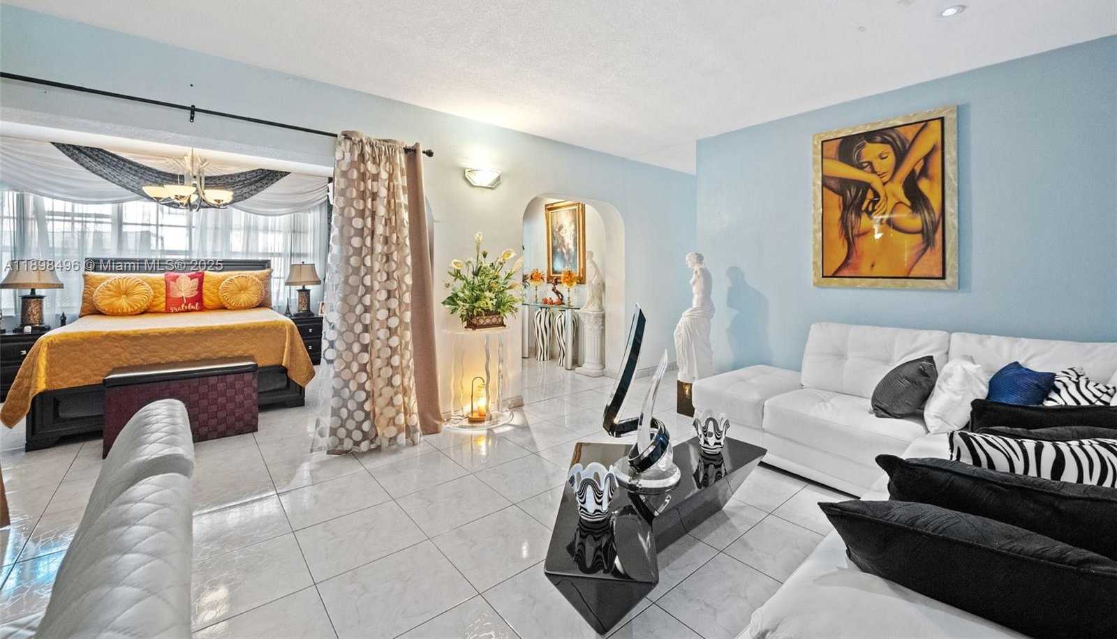 Small Image of 100 EAST 37TH ST, Hialeah Number 7