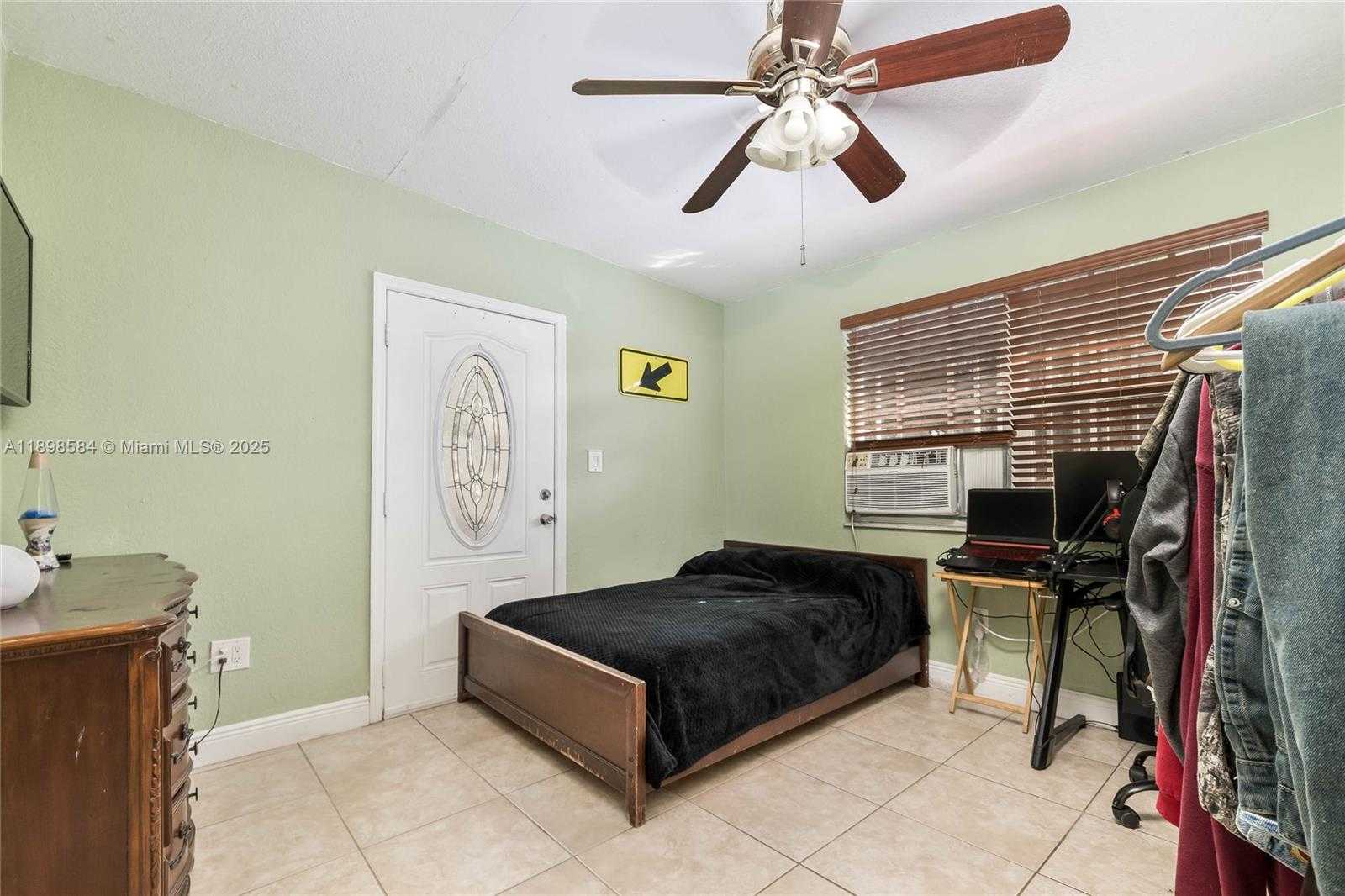 Small Image of 2020 NORTH WEST 107TH ST, Miami Number 19