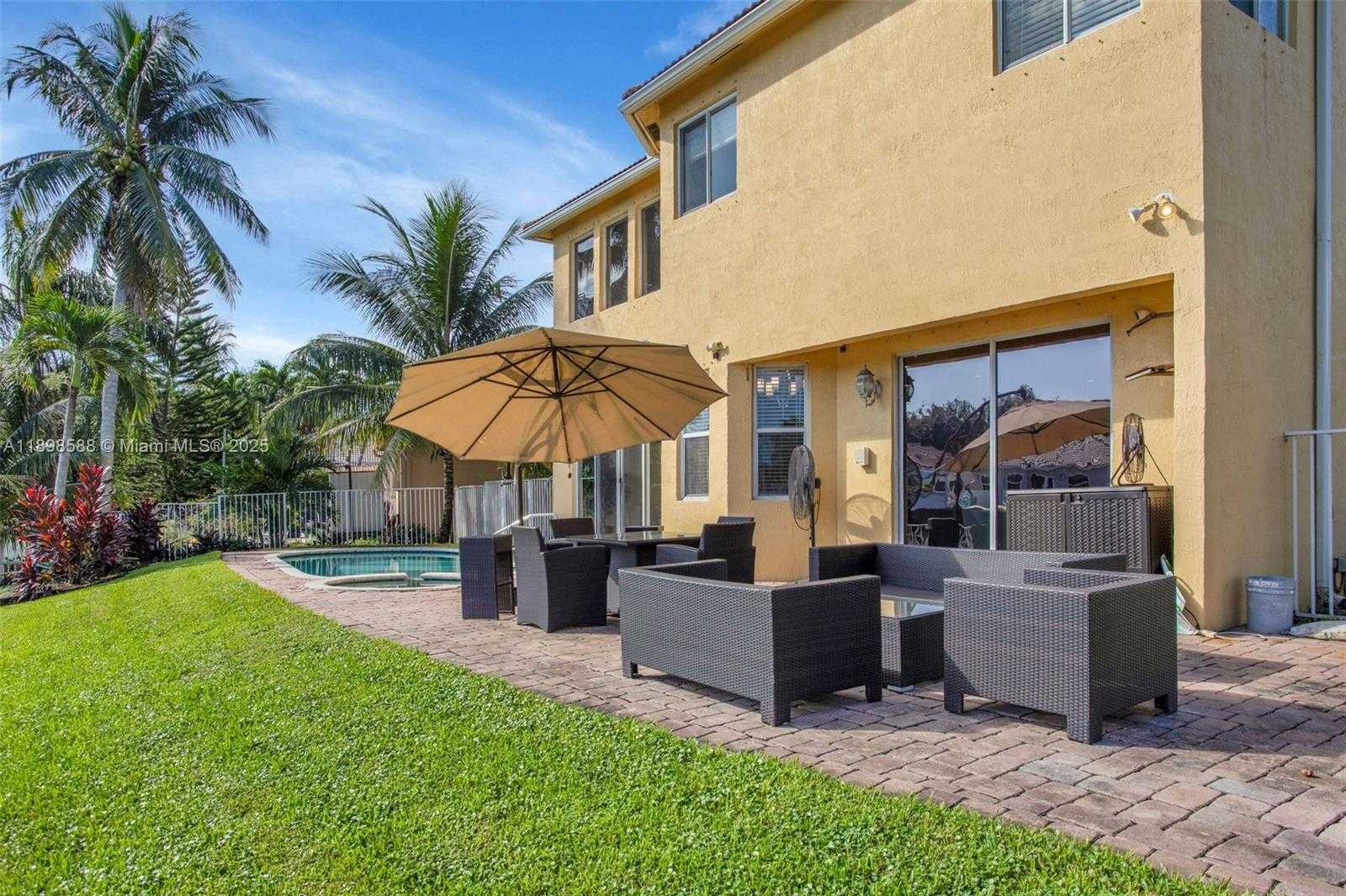 Small Image of 2929 SOUTH WEST 134TH AVE, Miramar Number 31