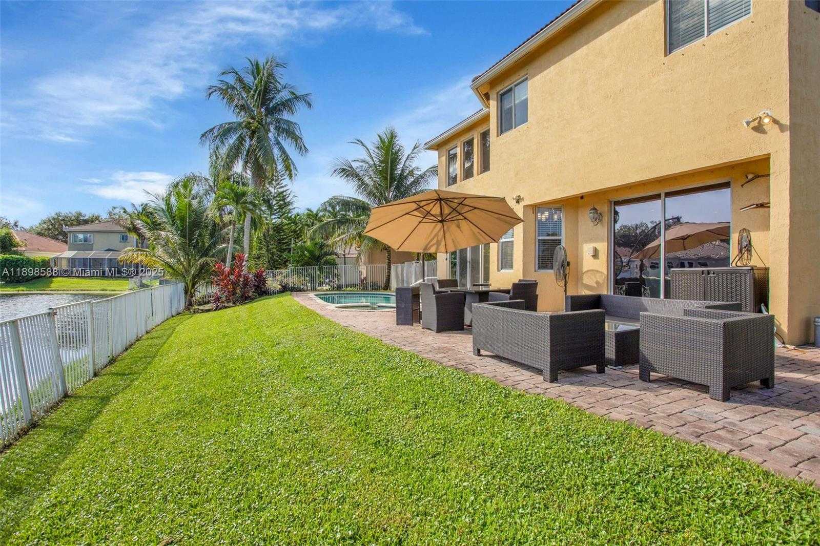 Small Image of 2929 SOUTH WEST 134TH AVE, Miramar Number 32