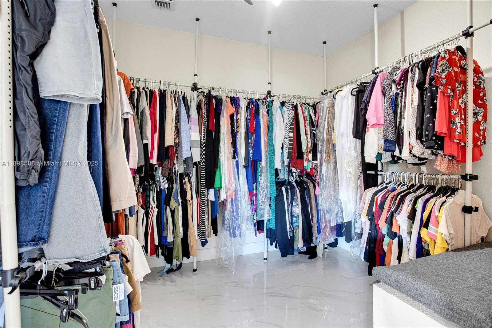 Small Image of 2929 SOUTH WEST 134TH AVE, Miramar Number 44