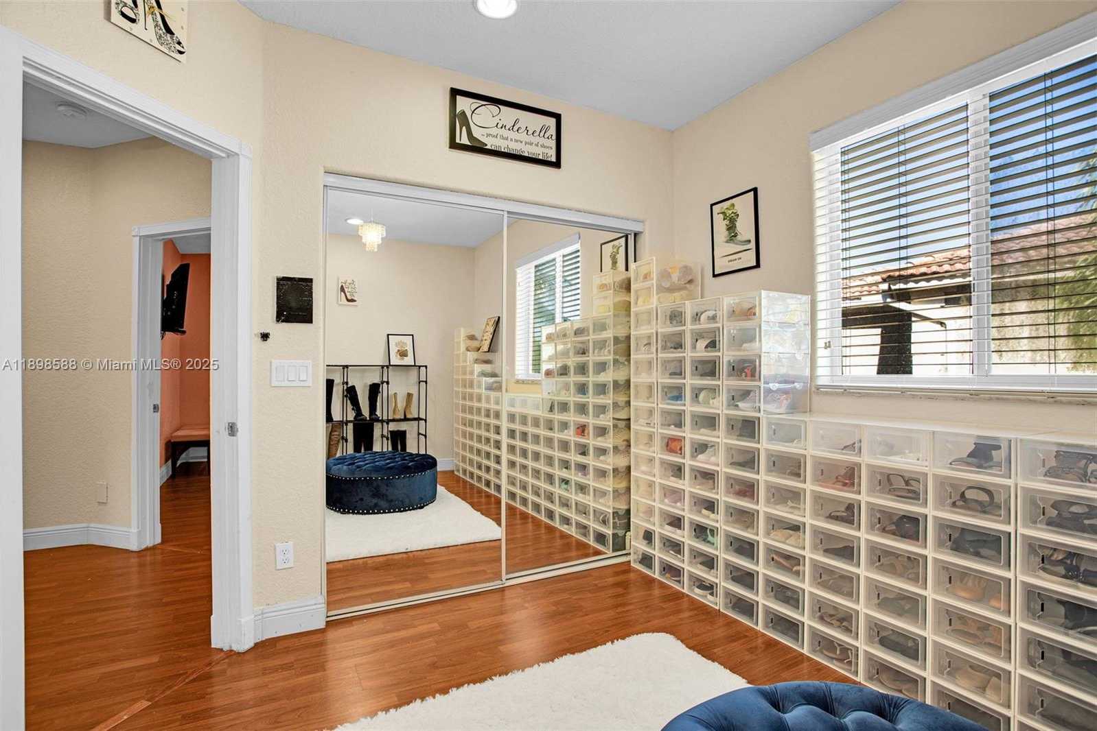 Small Image of 2929 SOUTH WEST 134TH AVE, Miramar Number 49