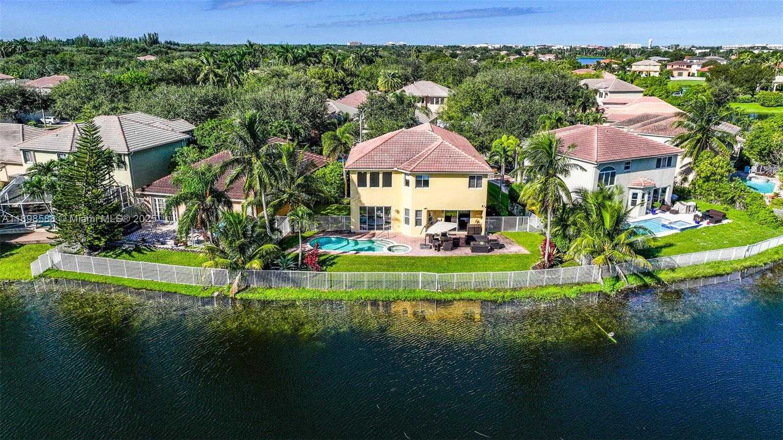 Small Image of 2929 SOUTH WEST 134TH AVE, Miramar Number 59