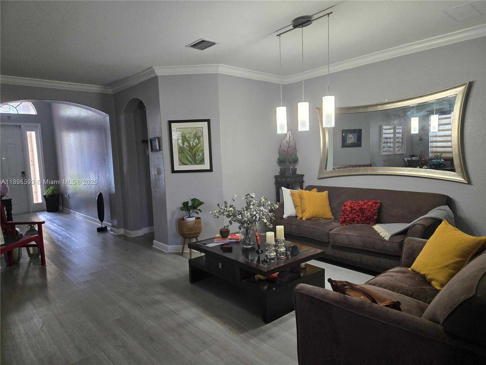 Small Image of 11141 NORTH WEST 77TH TER, Doral Number 26