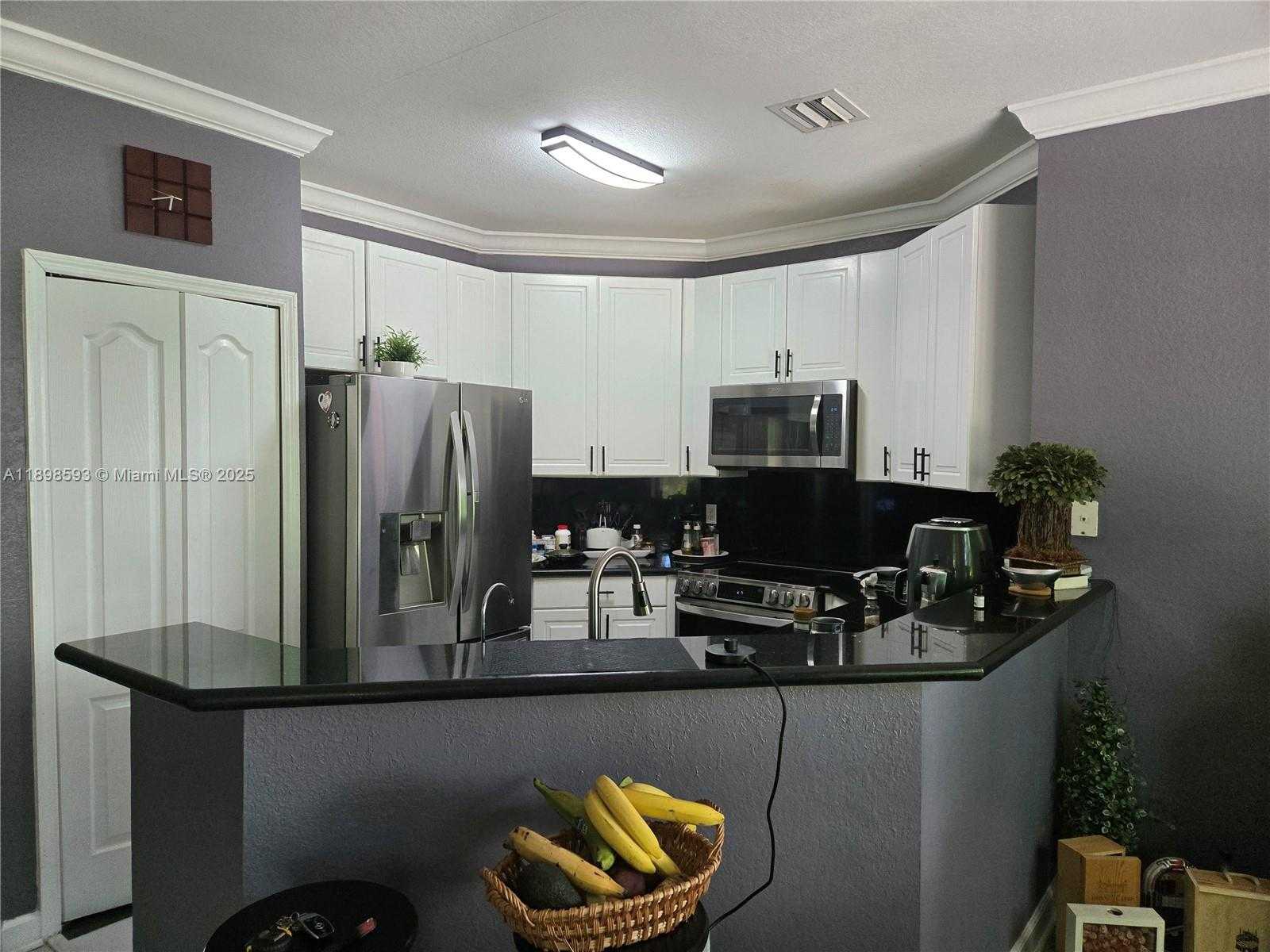 Small Image of 11141 NORTH WEST 77TH TER, Doral Number 28