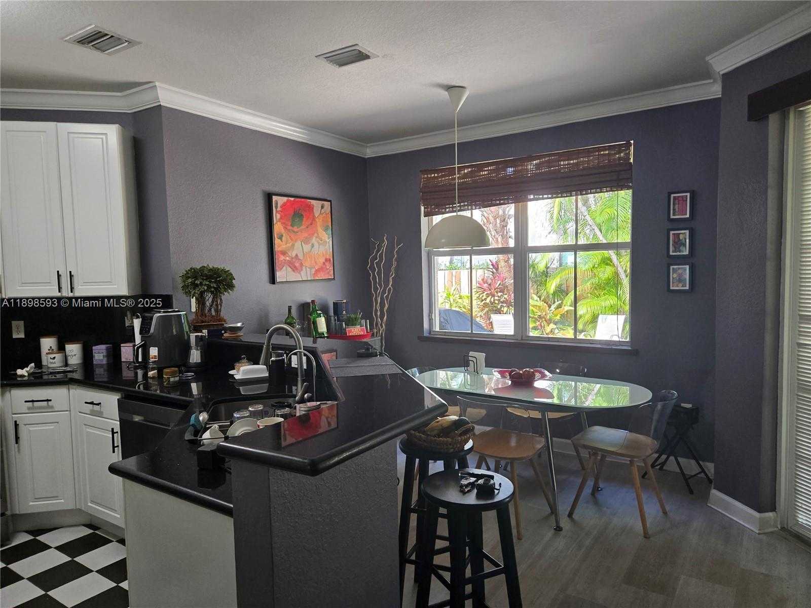 Small Image of 11141 NORTH WEST 77TH TER, Doral Number 29