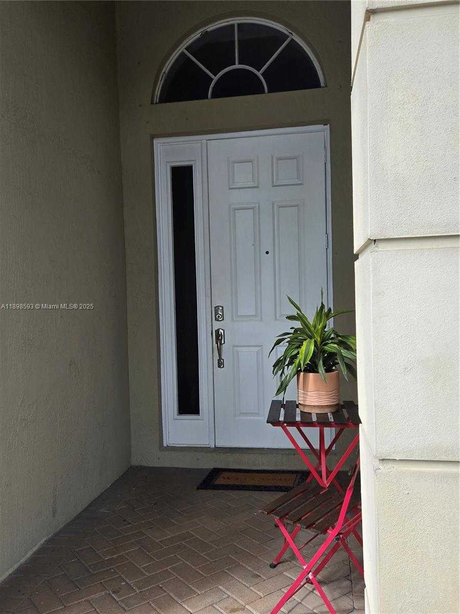 Small Image of 11141 NORTH WEST 77TH TER, Doral Number 6