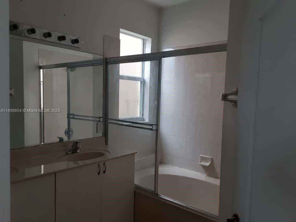 Small Image of 3760 NORTH EAST 9TH CT, Homestead Number 15