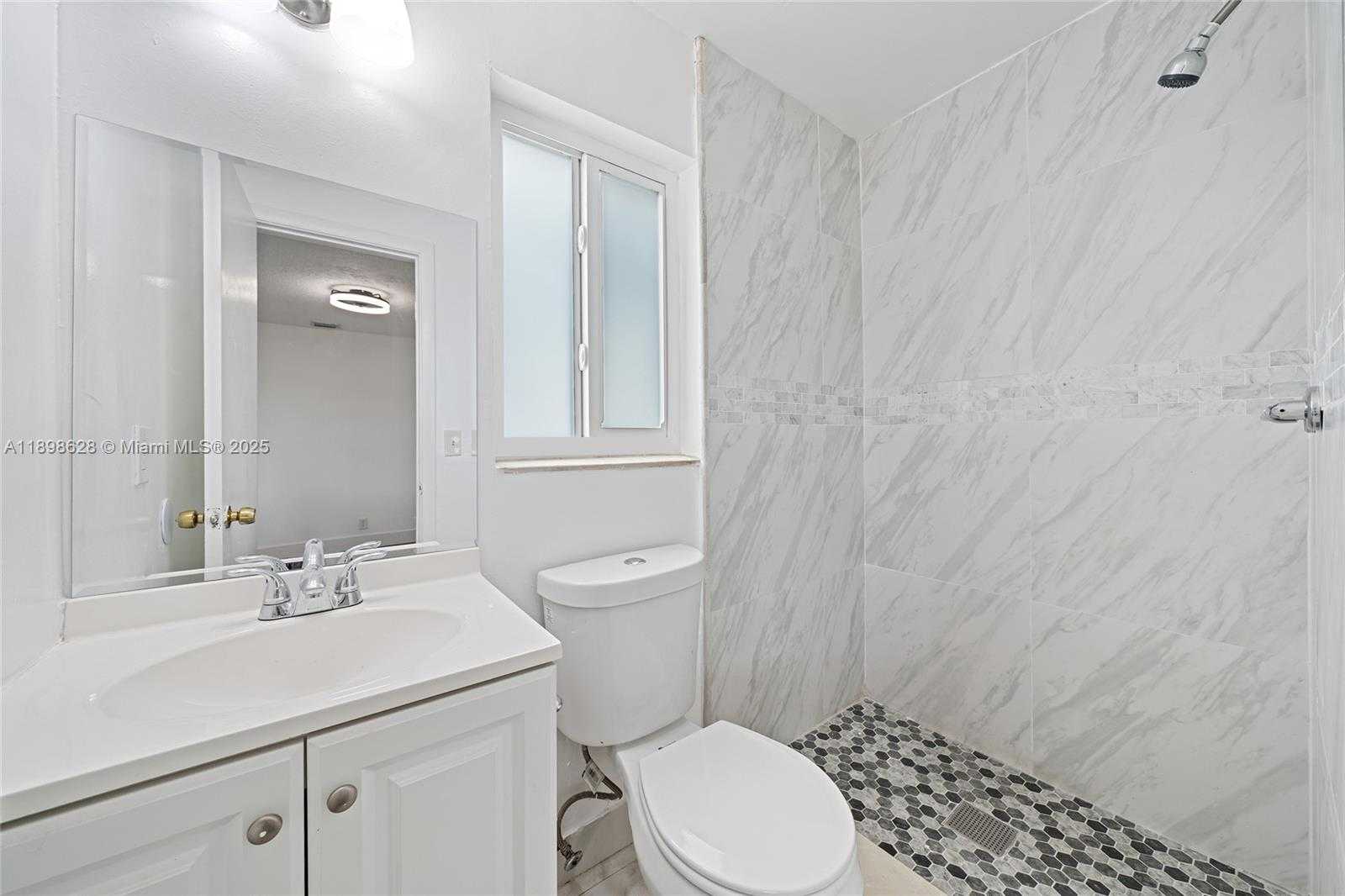 Small Image of 7705 KIMBERLY BLVD, North Lauderdale Number 11