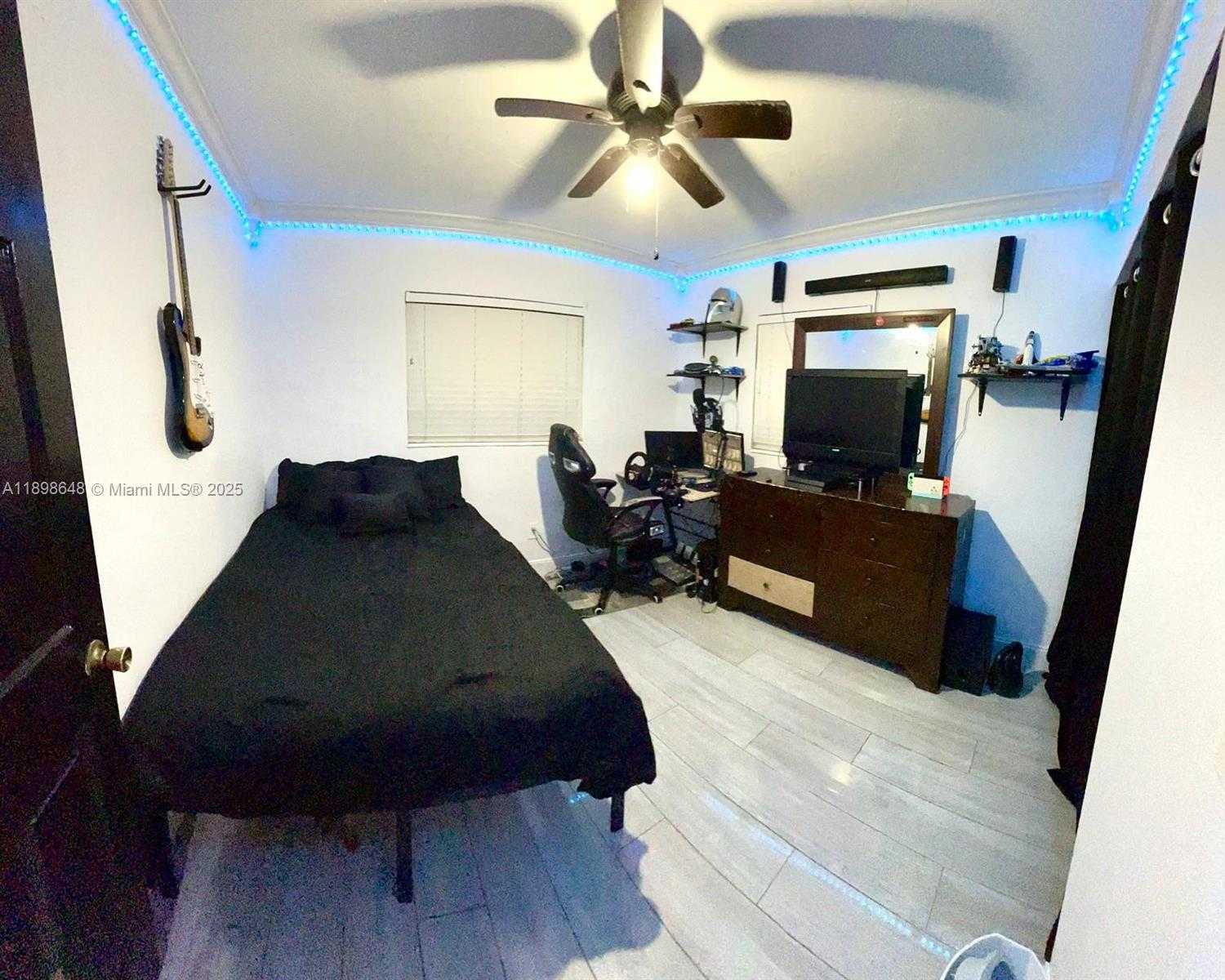 Small Image of 3763 NORTH WEST 204TH ST, Miami Gardens Number 11