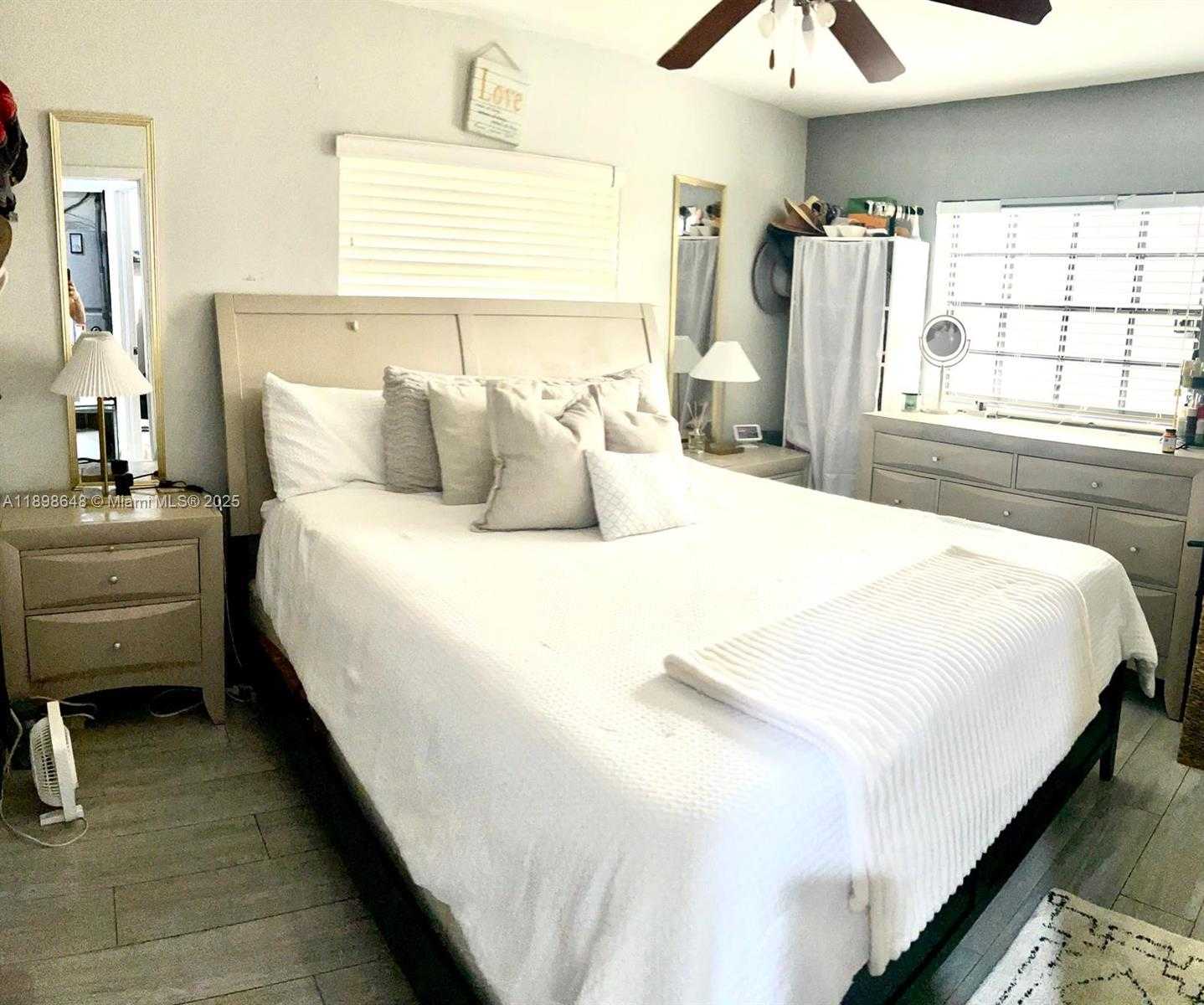 Small Image of 3763 NORTH WEST 204TH ST, Miami Gardens Number 13