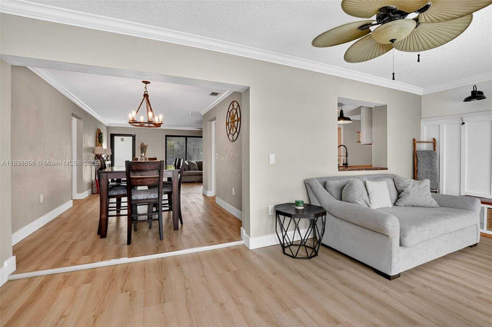 Small Image of 12311 NORTH WEST 29TH ST, Sunrise Number 17