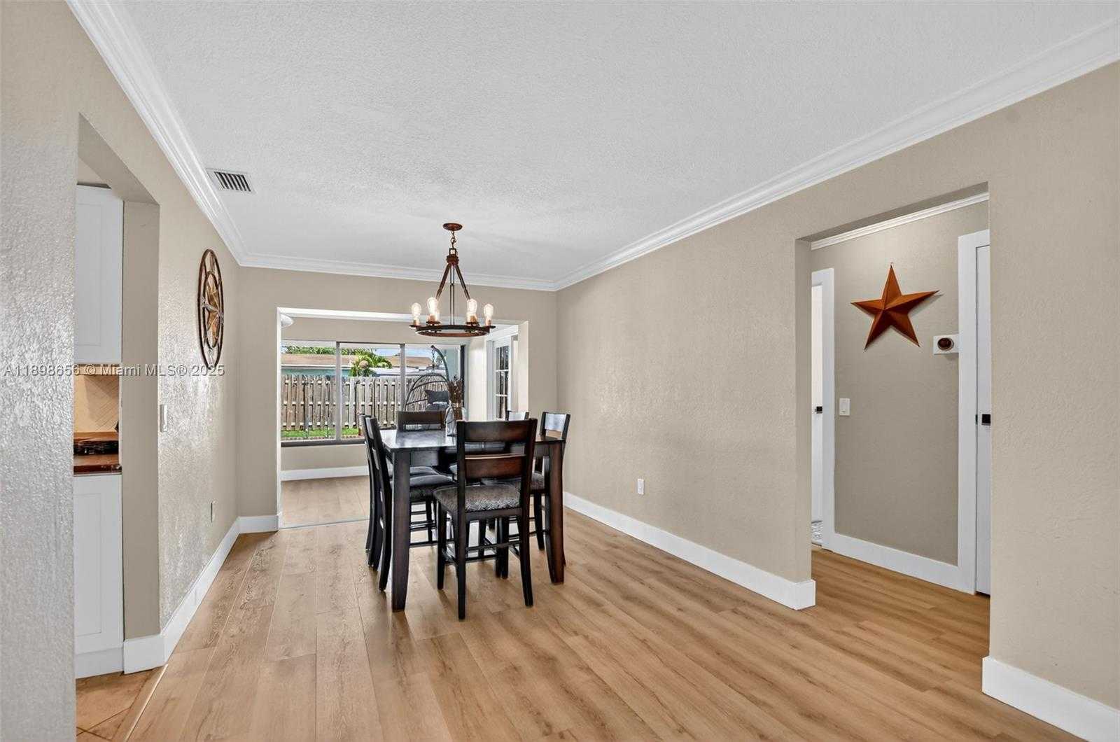 Small Image of 12311 NORTH WEST 29TH ST, Sunrise Number 7