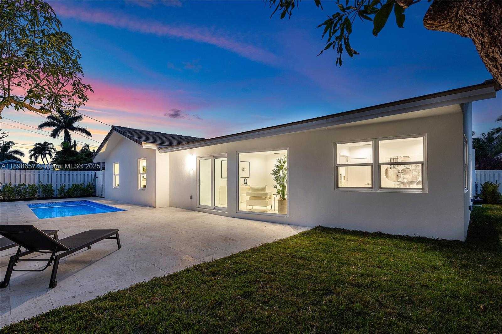 Small Image of 1338 SOUTH WEST 13TH ST, Boca Raton Number 34