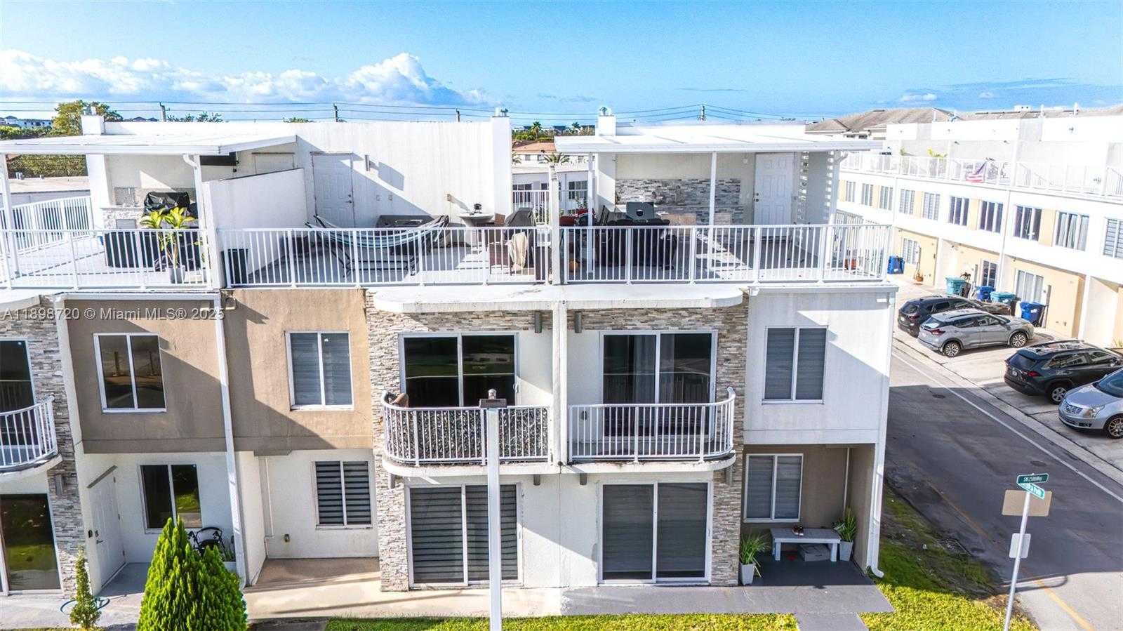 Small Image of 13966 SOUTH WEST 258TH WAY, Homestead Number 4