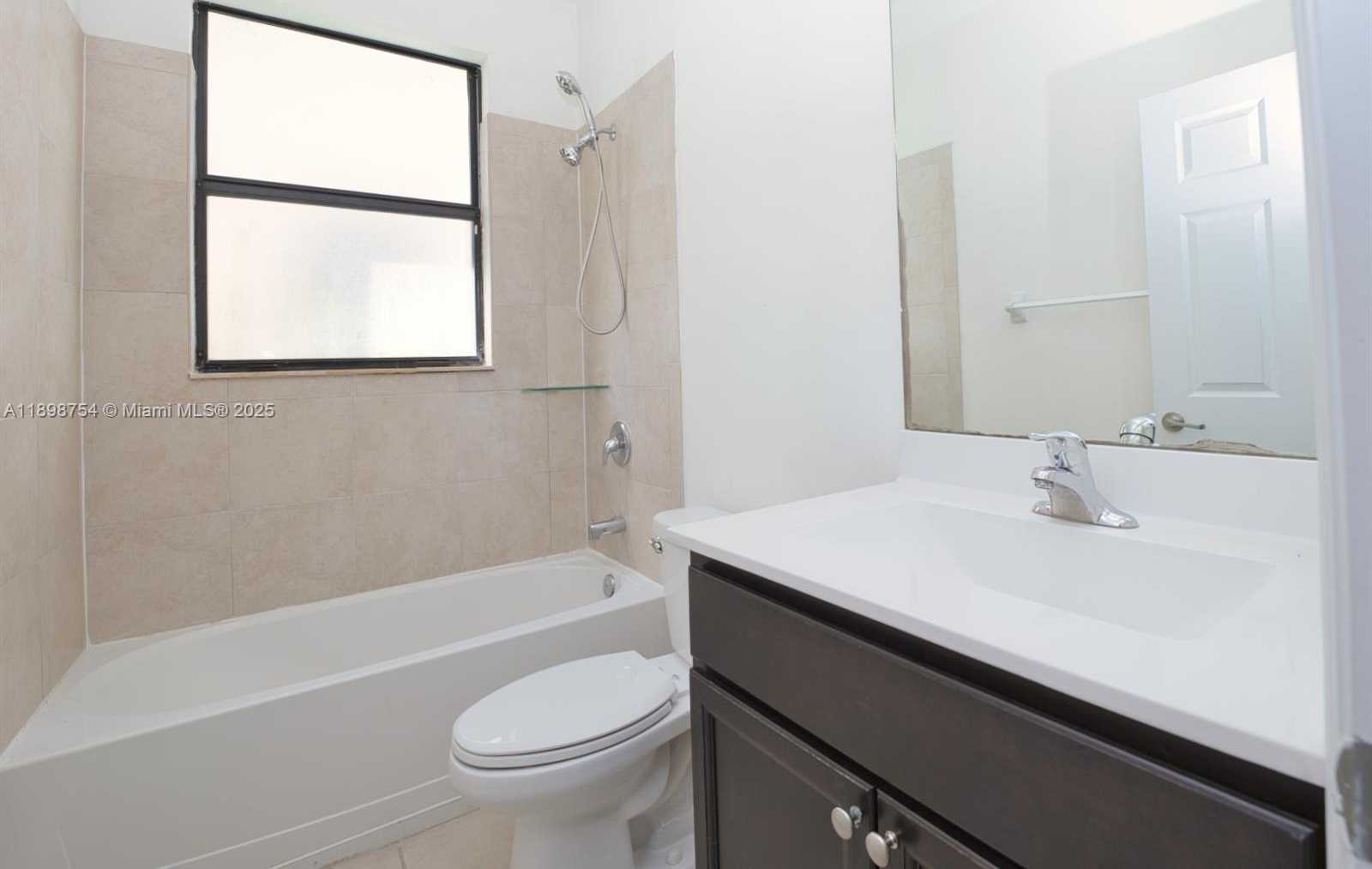 Small Image of 3412 WEST 103RD TER, Hialeah Number 17