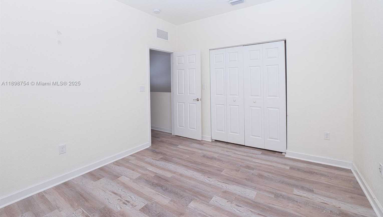 Small Image of 3412 WEST 103RD TER, Hialeah Number 38