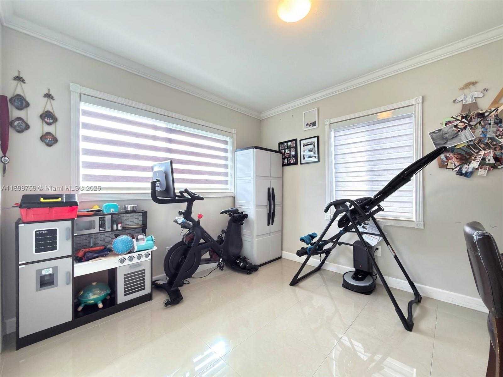 Small Image of 6340 WEST 14TH AVE, Hialeah Number 19