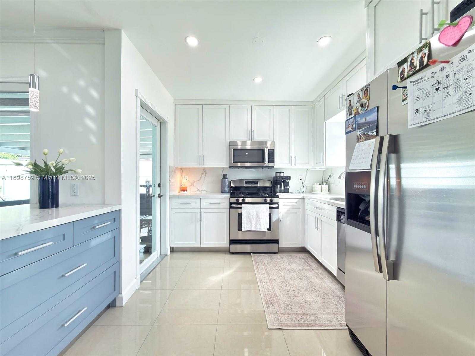 Small Image of 6340 WEST 14TH AVE, Hialeah Number 3