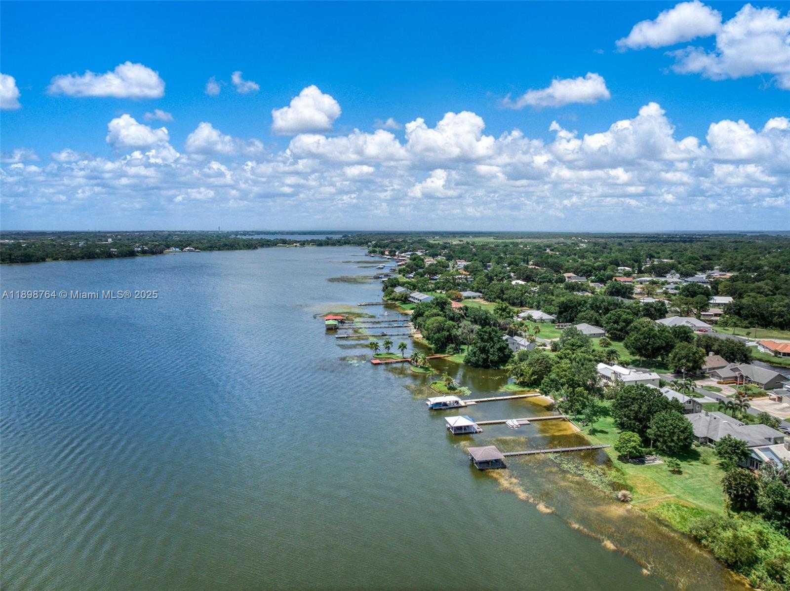 Small Image of 127 BLUE MOON, Sebring Number 56