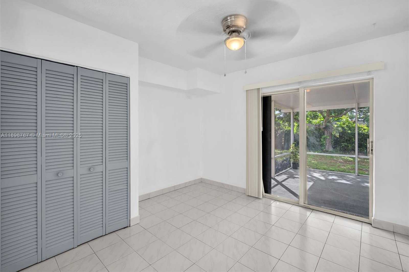 Small Image of 6288 SOUTH WEST 22ND CT, Miramar Number 16