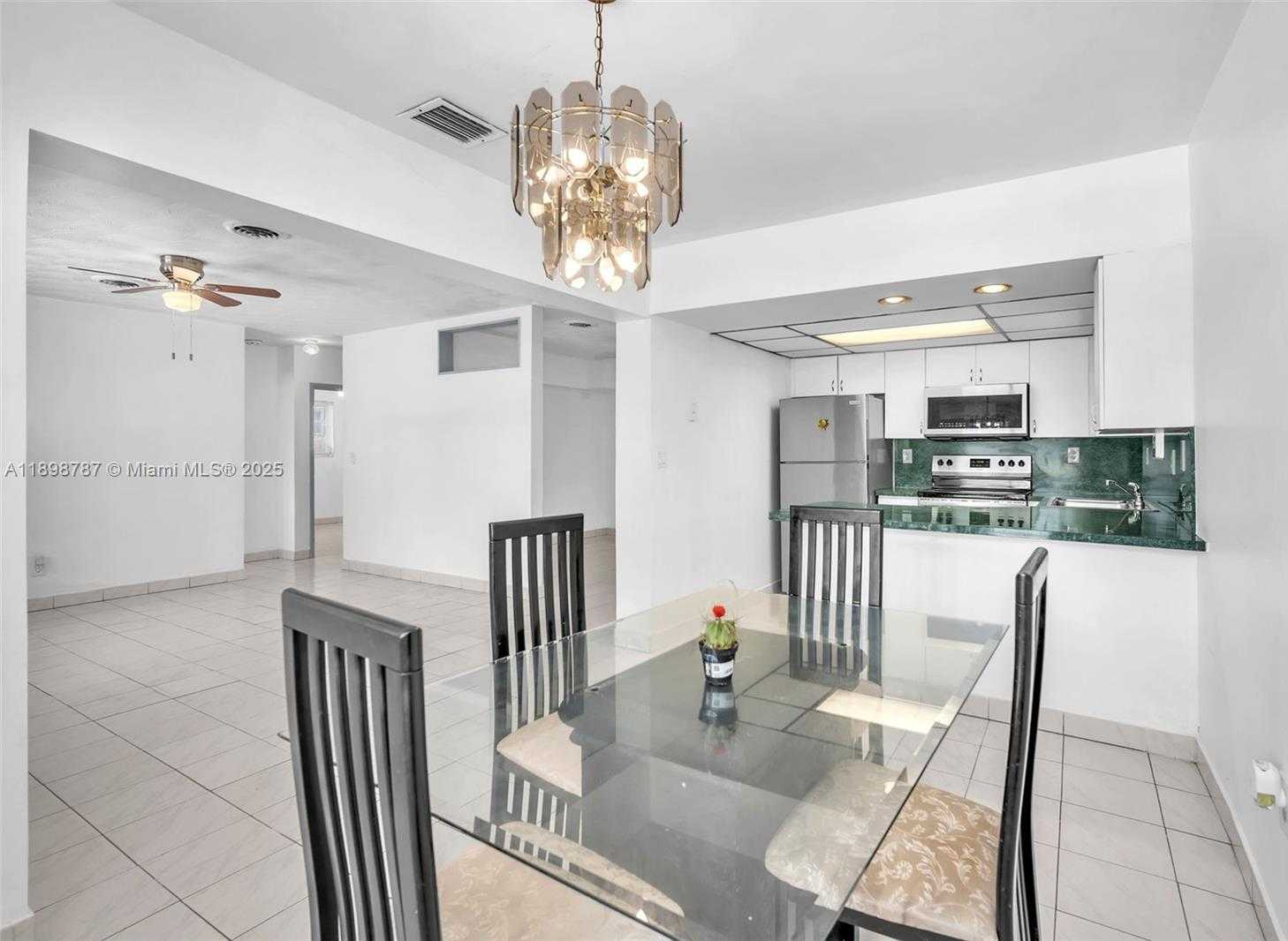 Small Image of 6288 SOUTH WEST 22ND CT, Miramar Number 31