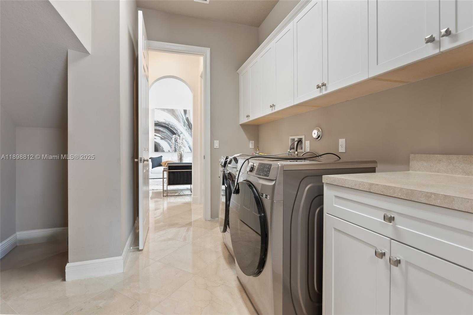 Small Image of 10230 SWEET BAY CT, Parkland Number 17