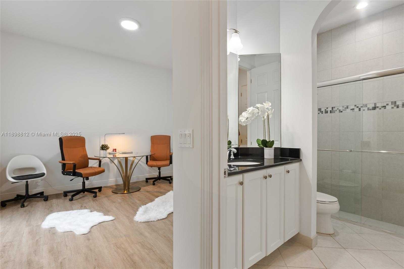 Small Image of 10230 SWEET BAY CT, Parkland Number 18