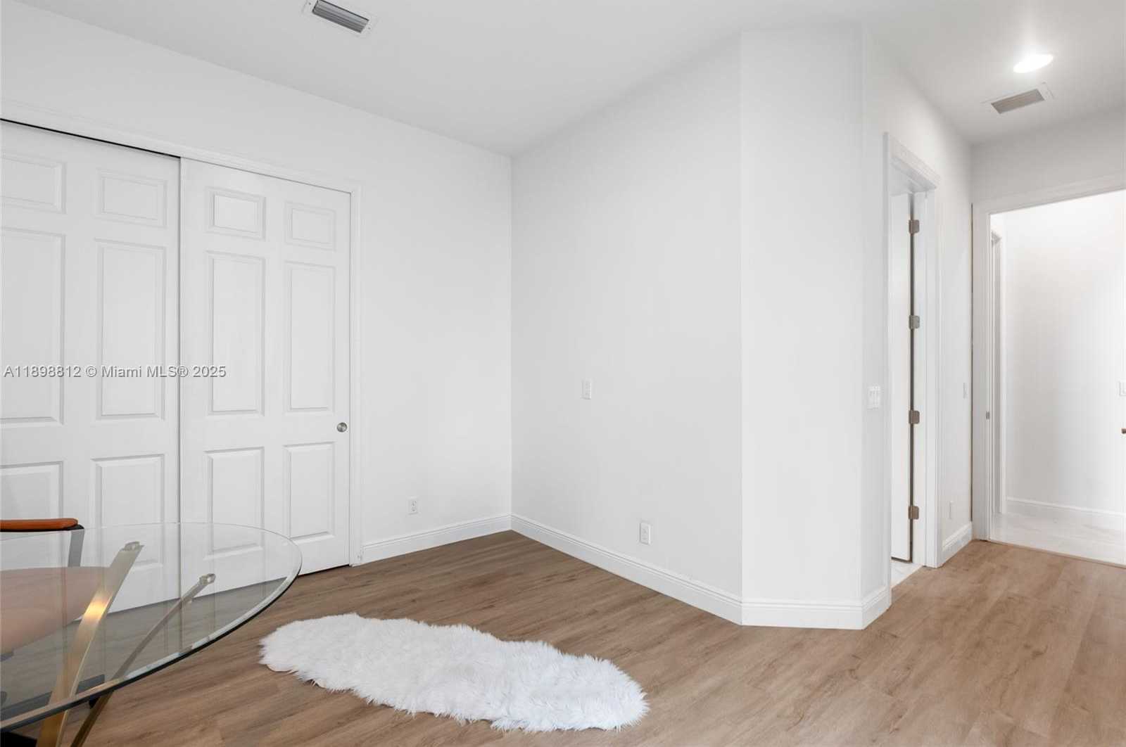 Small Image of 10230 SWEET BAY CT, Parkland Number 25