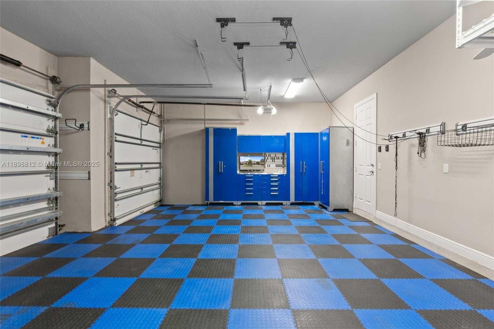 Small Image of 10230 SWEET BAY CT, Parkland Number 46