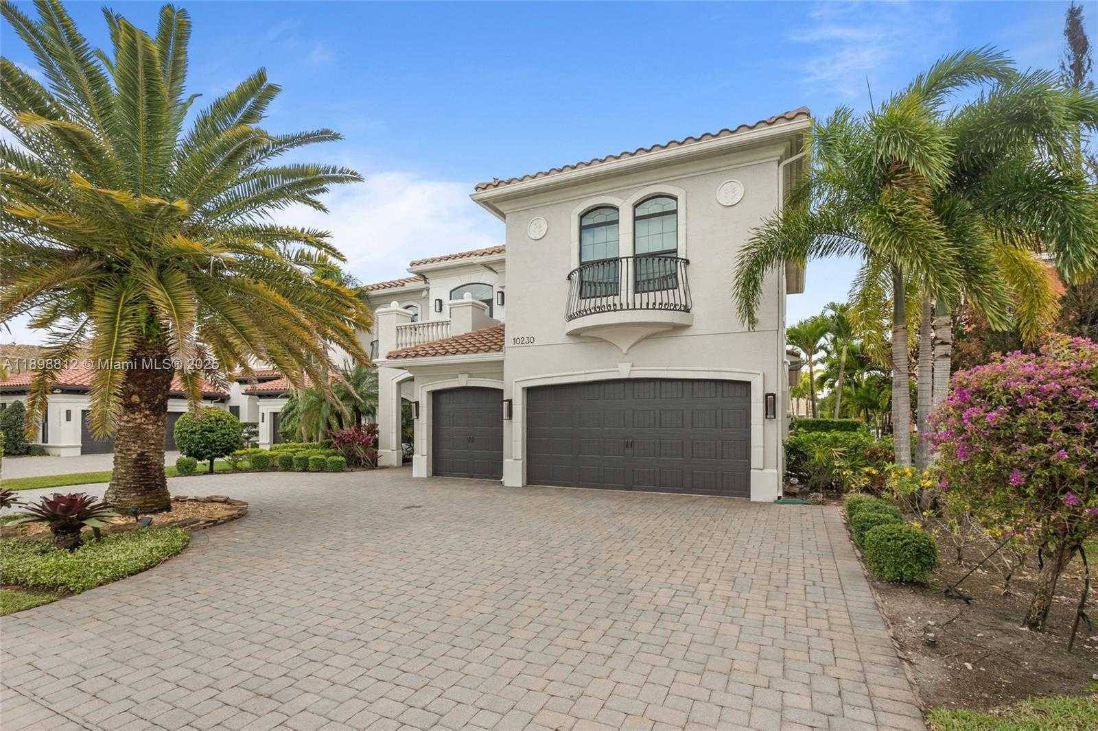 Small Image of 10230 SWEET BAY CT, Parkland Number 5