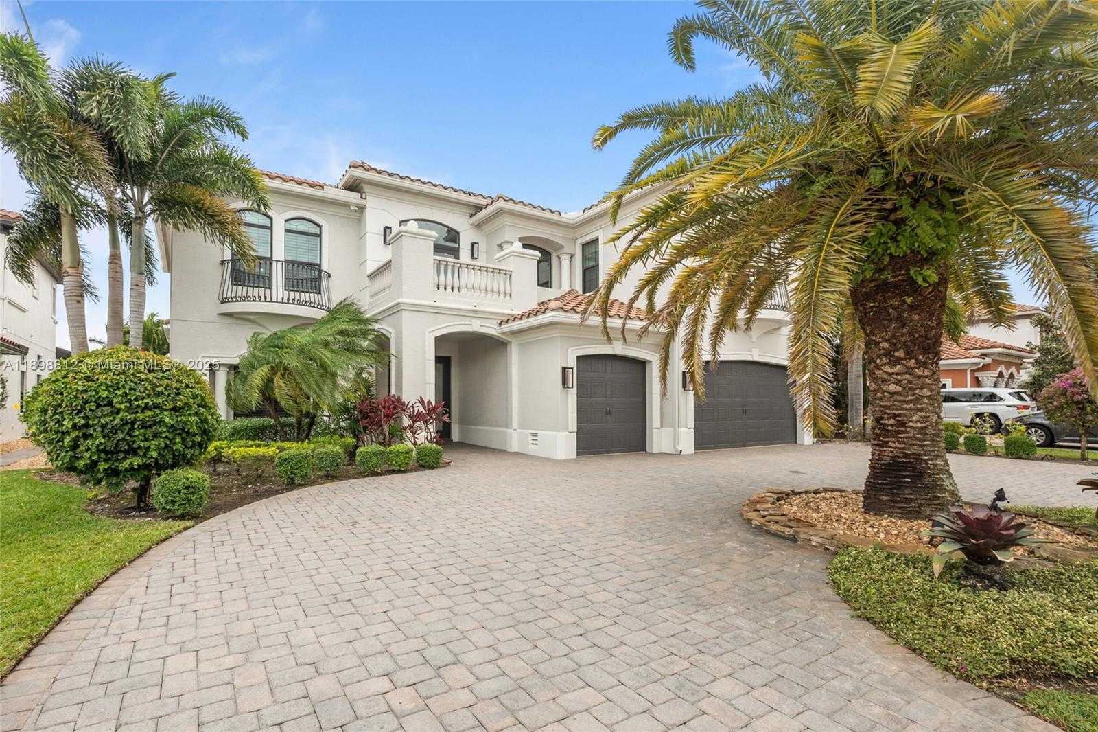 Small Image of 10230 SWEET BAY CT, Parkland Number 7