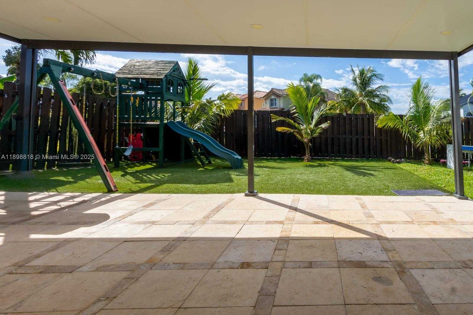 Small Image of 8550 SOUTH WEST 207TH TER, Cutler Bay Number 13